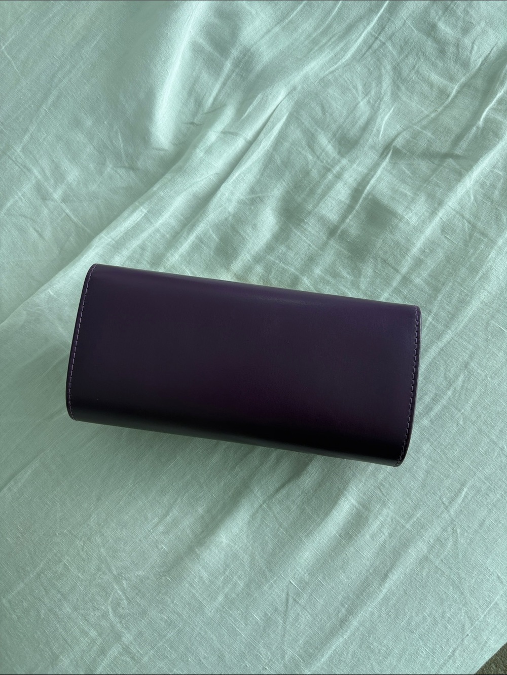 Elegant Purple Leather Clutch with Gold Handle - Picture 3 of 3